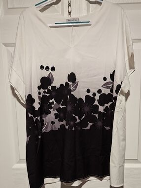 MISSLOOK White Tunic with Black Floral Border